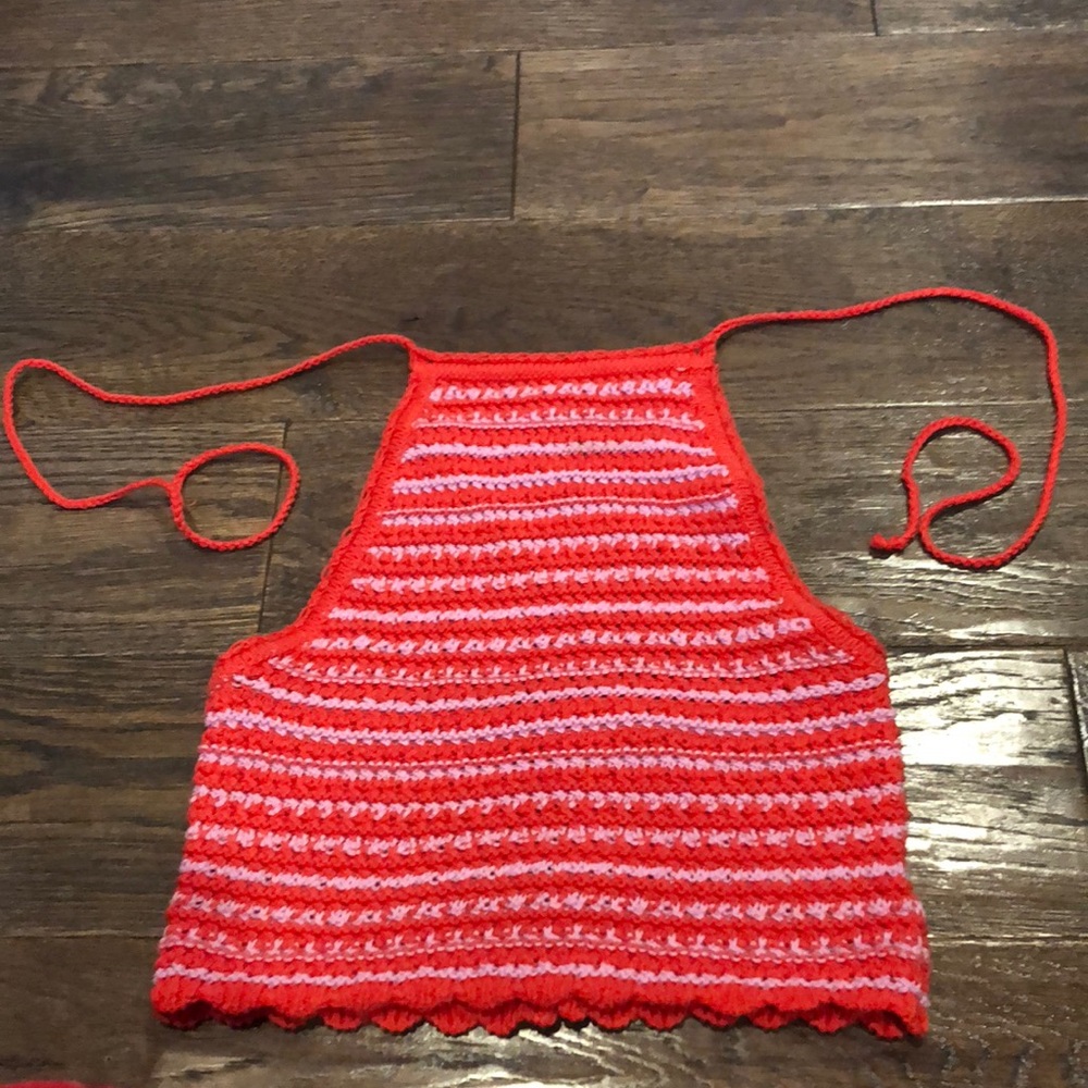 Knitted red and light purple halter top
